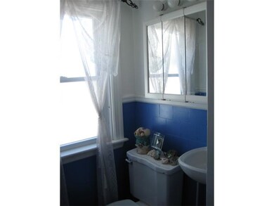 37 Charles St, Central Falls, RI 02863 - photo 4