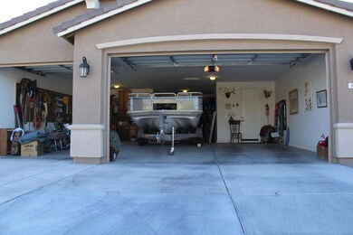 573 W Sweet Shrub Ave, San Tan Valley, AZ 85140 - photo 4