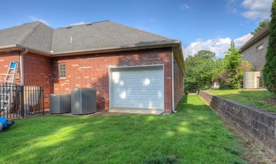 318 Fox Fire Ct, Joplin, MO 64801 - photo 3