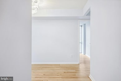 Presidential Towers unit 419, Adelphi, MD 20783 - photo 6