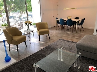 9297 Burton Way unit 3, Beverly Hills, CA 90210 - photo 4