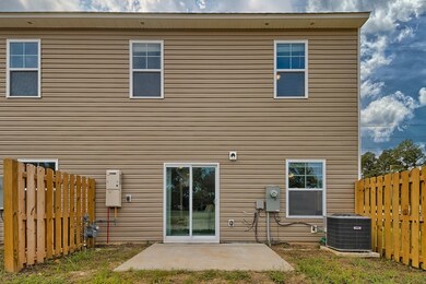 1927 Flagpole Dr, Sumter, SC 29150 - photo 3