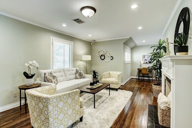 816 W 32nd St, Houston, TX 77018 - photo 5