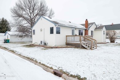 127 S State St, Warren, MN 56762 - photo 5