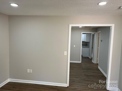 1213 4th St, Statesville, NC 28677 - photo 5