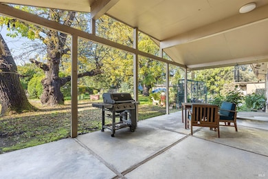 101 Bailhache Ave, Healdsburg, CA 95448 - photo 6