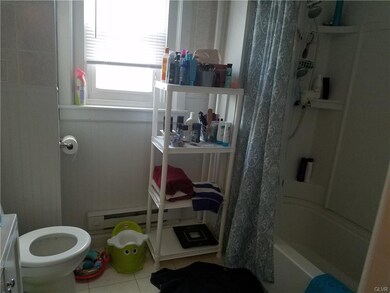 748 S 8th St, Allentown, PA 18103 - photo 5