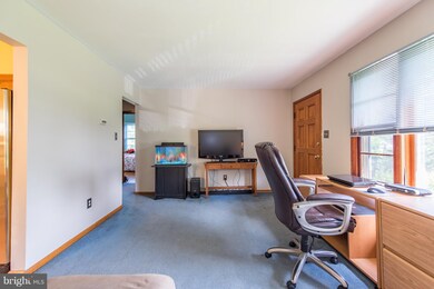 4792 Beechwood Rd, Ellicott City, MD 21043 - photo 6