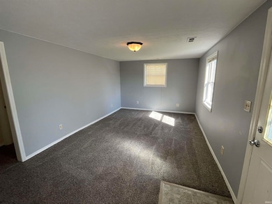 1002 E 21st St, Muncie, IN 47302 - photo 6