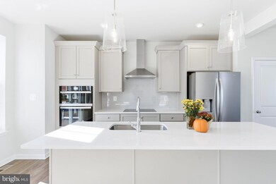 201 Monteith Dr, Winchester, VA 22601 - photo 4