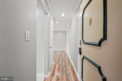 7905 Coriander Dr unit 303, Gaithersburg, MD 20879 - photo 4