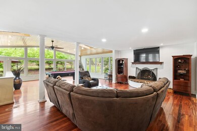 9024 Swift Creek Rd, Fairfax Station, VA 22039 - photo 6