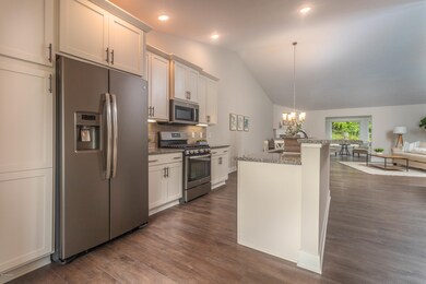 120 Round Hill Rd unit 18, Kalamazoo, MI 49009 - photo 4