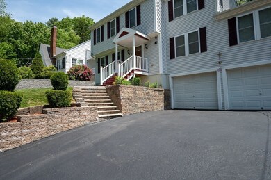 2 Weetamoe St, Worcester, MA 01602 - photo 2