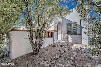 430 S Paseo Sarta unit D, Green Valley, AZ 85614 - photo 2