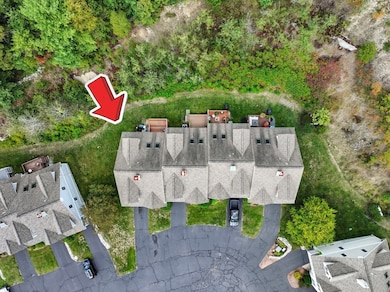 94 Carrington Ln unit 94, Uxbridge, MA 01569 - photo 2