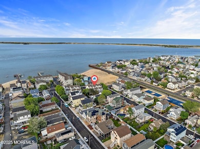 7 Beach Blvd (9)