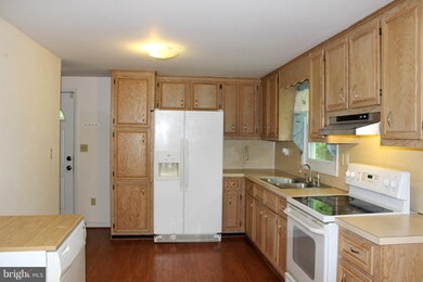 52 Upper Clubhouse Dr, Harpers Ferry, WV 25425 - photo 7