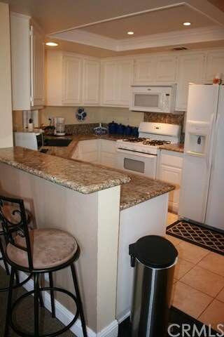 Breakfast bar is also Granite