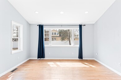 3 Amherst Terrace, Nashua, NH 03064 - photo 2