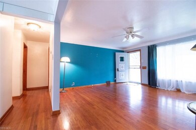 5430 Bartlett Rd, Bedford, OH 44146 - photo 6