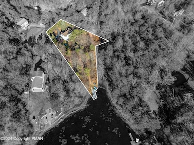 119 S Clover Ct, Long Pond, PA 18334 - photo 4