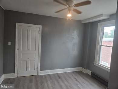 105 W 24th St, Chester, PA 19013 - photo 3