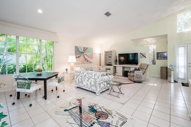 13861 Palm Grove Place_Eastpointe-6