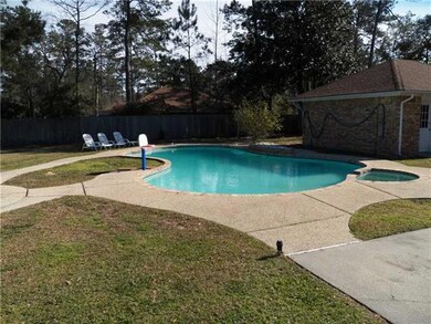 Swimming Pool/Hot Tub/Sauna.