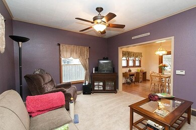 livingroom1_700