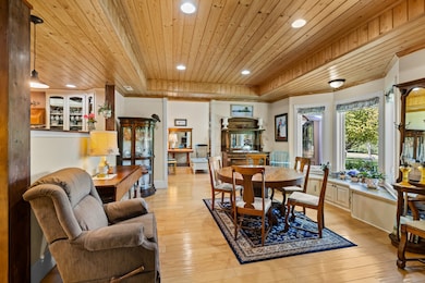 1556 Chestnut Grove Rd, Morrison, TN 37357 - photo 6