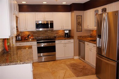 3628 E Forge Rd unit 14, Davie, FL 33328 - photo 6