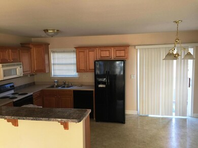 Eat-In Kitchen