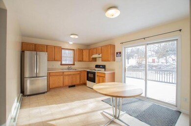 Eat in Kitchen w/sliders to backyard