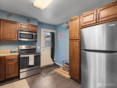 103 Lowrane Dr, Kelso, WA 98626 - photo 3