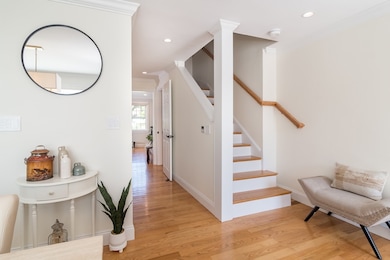 286 Linden St unit 286, Wellesley, MA 02482 - photo 6