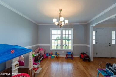 57 Northgate Ln Clinton NC 28328-5