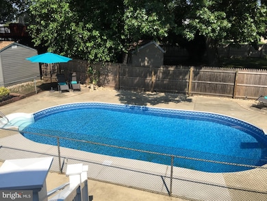 8379 Crofton Ln, Pennsauken, NJ 08109 - photo 2