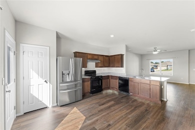 204 W Laurel Ave, Rogers, AR 72758 - photo 3