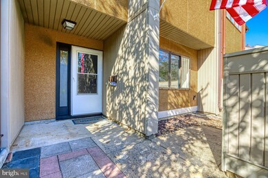 15320 Postillion Terrace, Woodbridge, VA 22191 - photo 4