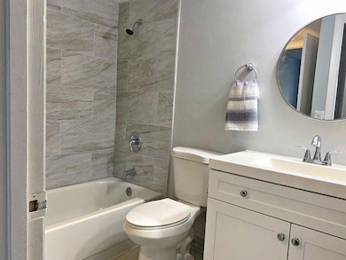 109 Lake Pine Cir unit A-2, Greenacres, FL 33463 - photo 6