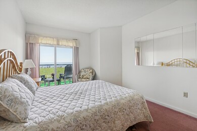 Linwood Arms unit 12, Old Orchard Beach, ME 04064 - photo 6