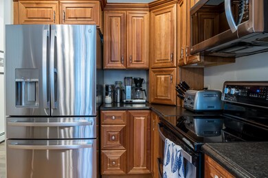 21-Kitchen (5 of 6)