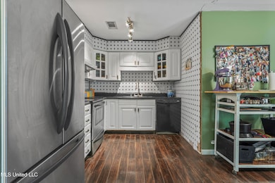 9120 Tammy Ln, Moss Point, MS 39562 - photo 7