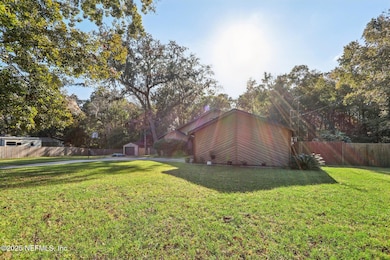 2-web-or-mls-Woodridge Ct-S0511-002 - Co