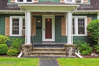 17 Lincoln Ave, Delmar, NY 12054 - photo 4