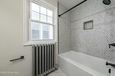 27 Fullerton St, Albany, NY 12209 - photo 7
