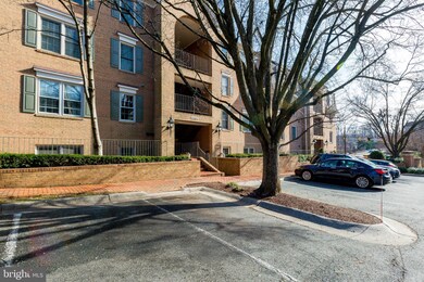 10703 Kings Riding Way unit T2, Rockville, MD 20852 - photo 3