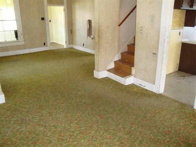 209 E Walnut St, Portland, IN 47371 - photo 5