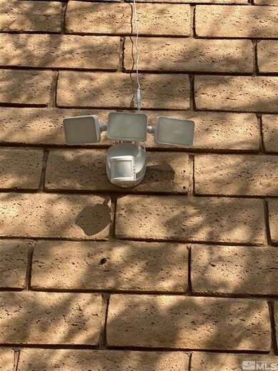 4000 Shinners Place unit 4, Reno, NV 89502 - photo 6